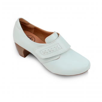 Sapato em couro branco - Código 4794